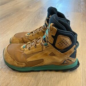 Altra Men's Lone Peak Hiker 2 Teal/Brown leather High-Top Hiking Boots